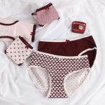 پک شورت نخی زرشکی