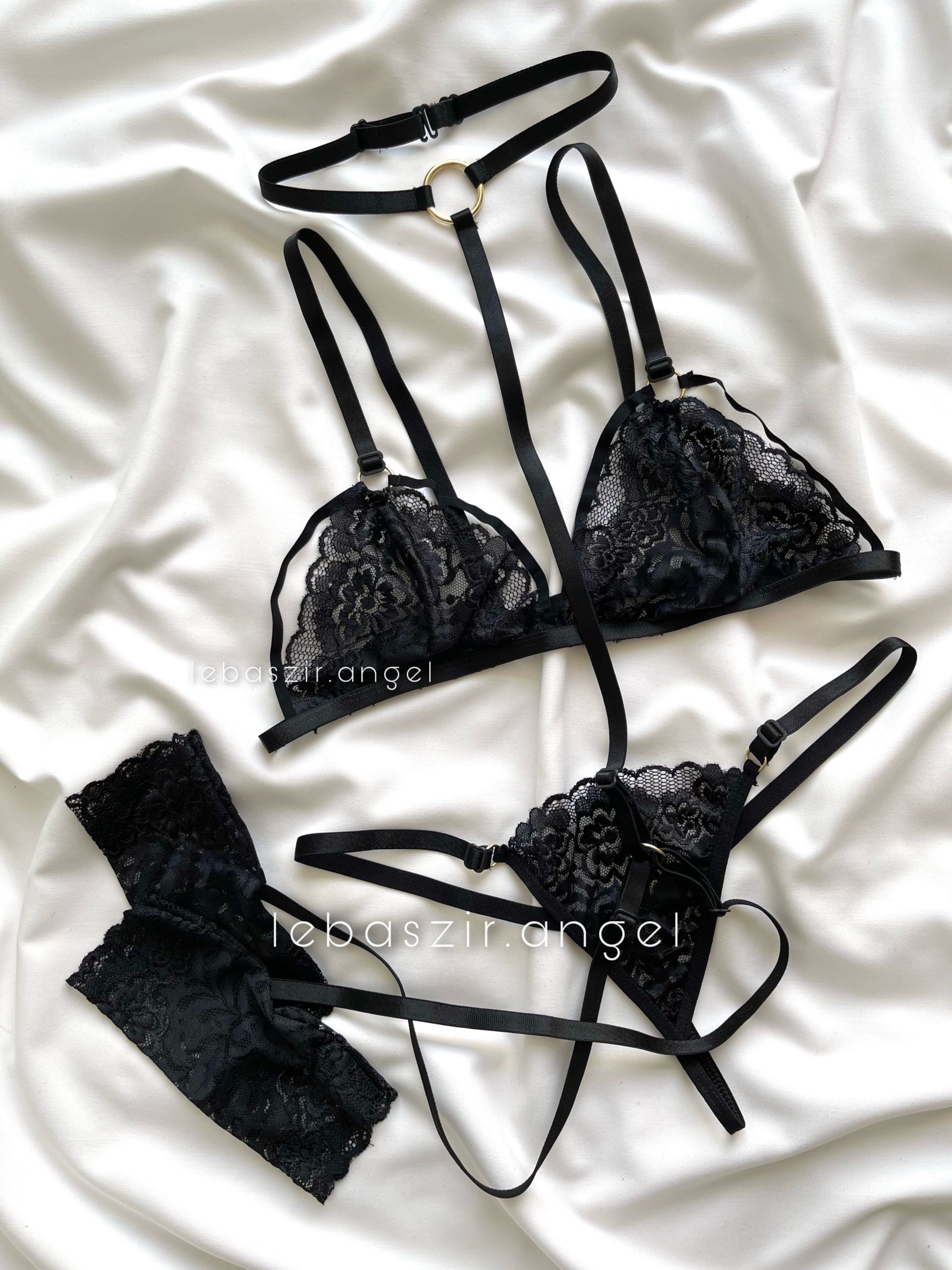 9267888A-A60F-47A9-AB6B-231C975942B9 ست فانتزی هارنسی همراه با گردنی و مچبند مشکی کد 1033 - Image 1