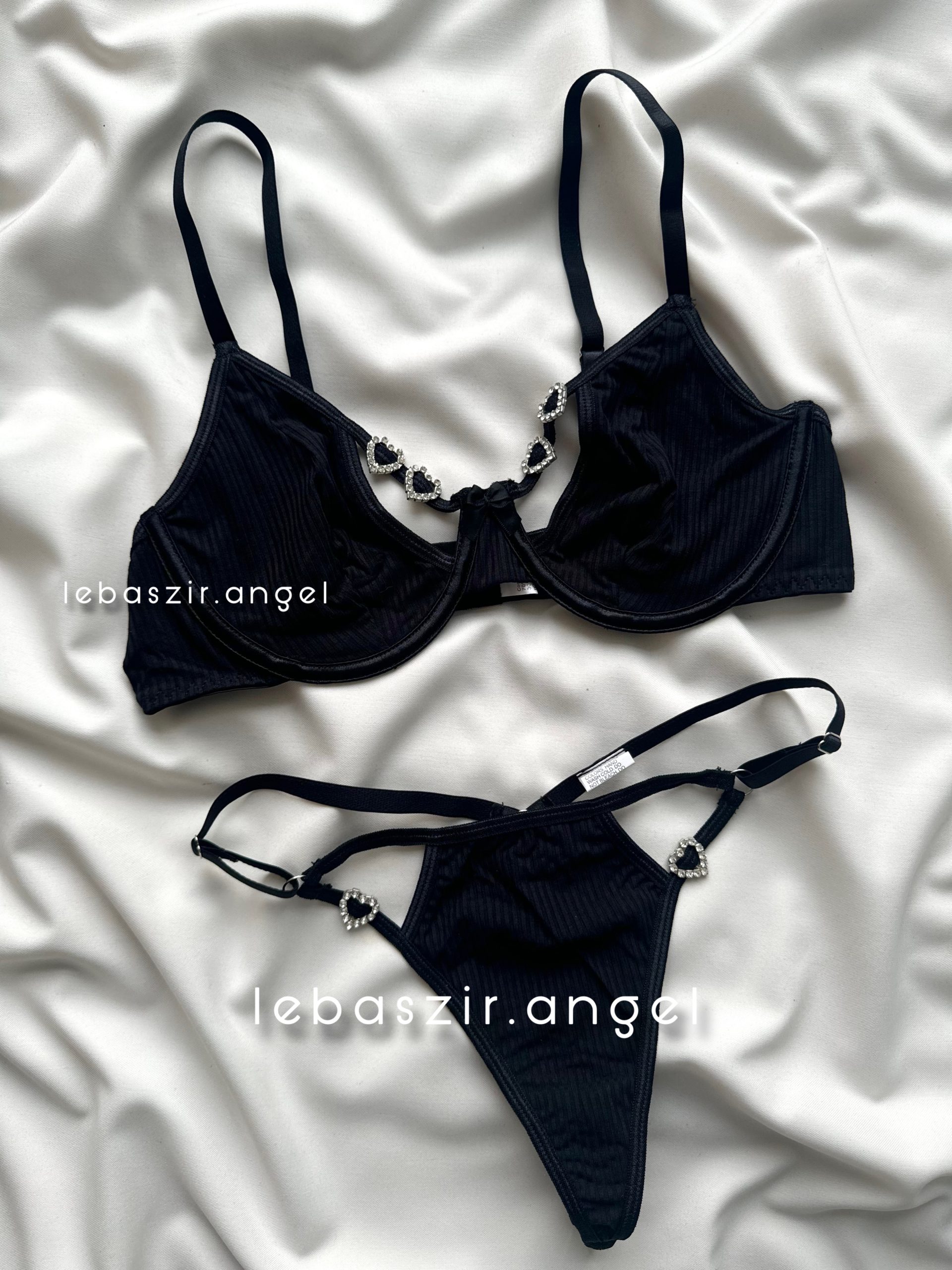 442759D6-4E52-4E31-8B5C-94EDD5AF8277 ست فانتزی قلبی کد 5630 - Image 1