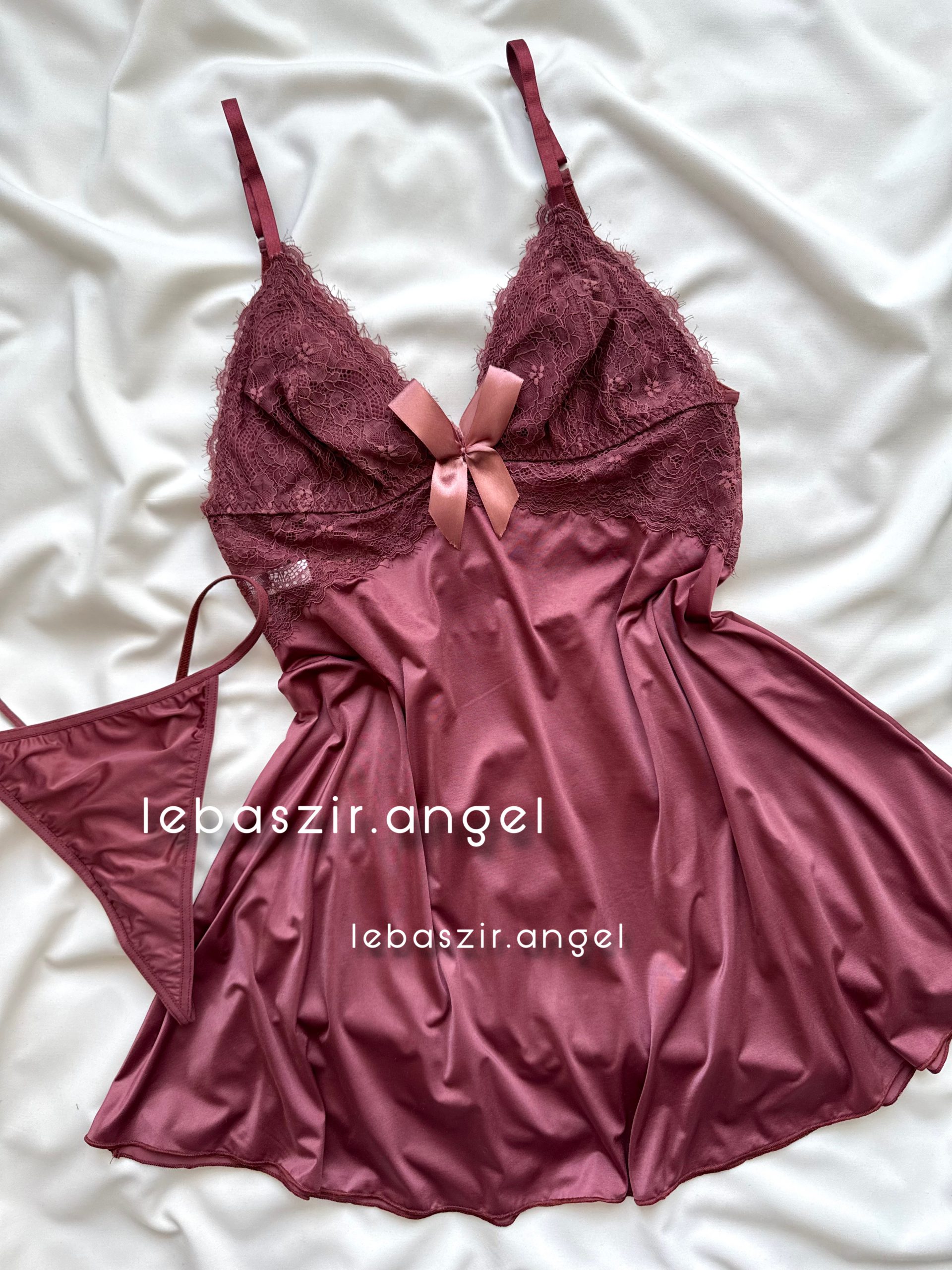 17C0F75A-72CC-43E5-9889-1243F6CB9B40 پیراهن فانتزی عنابی کد 2560 - Image 1
